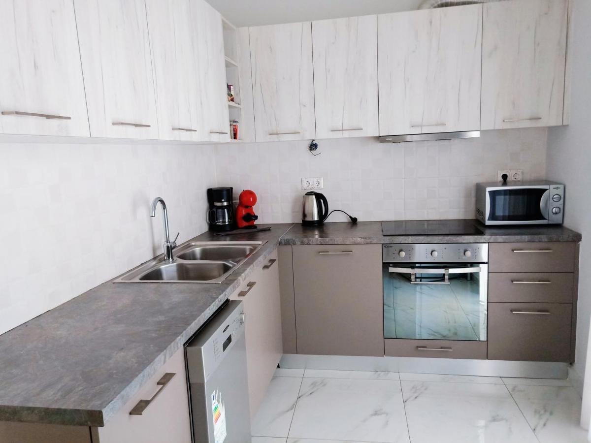 Siggrou Apartment Ateny Zewnętrze zdjęcie